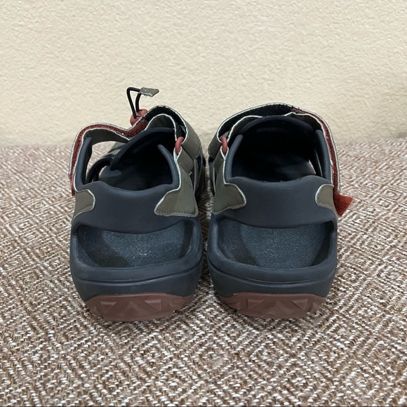 MENS SIZE 12 DARK OLIVE TEVA FLINTWOOD HIKING FISHERMAN SANDALS OUTDOOR GORPCORE - Picture 4 of 9